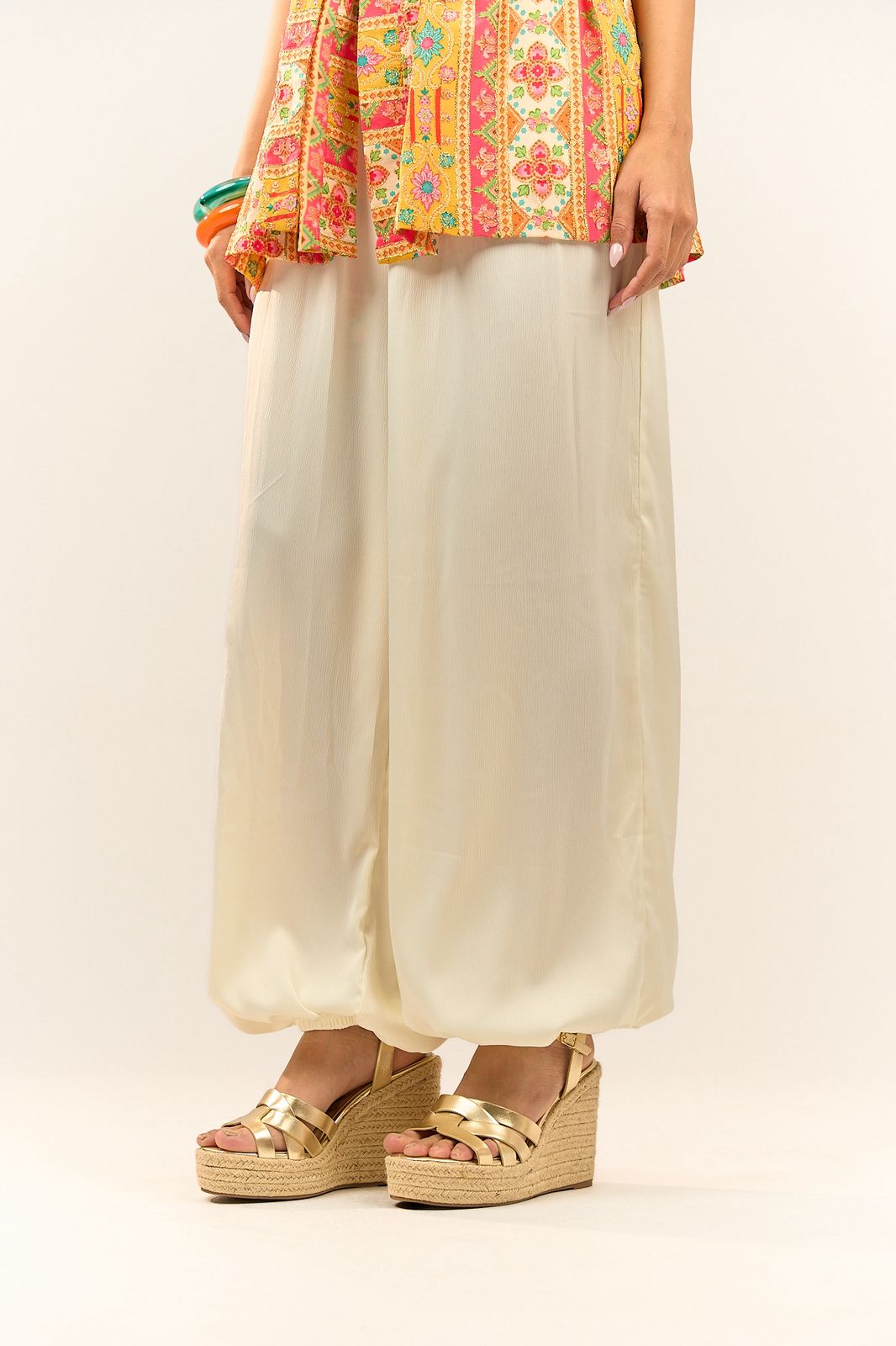 Gathered-Hem Flowy Pant